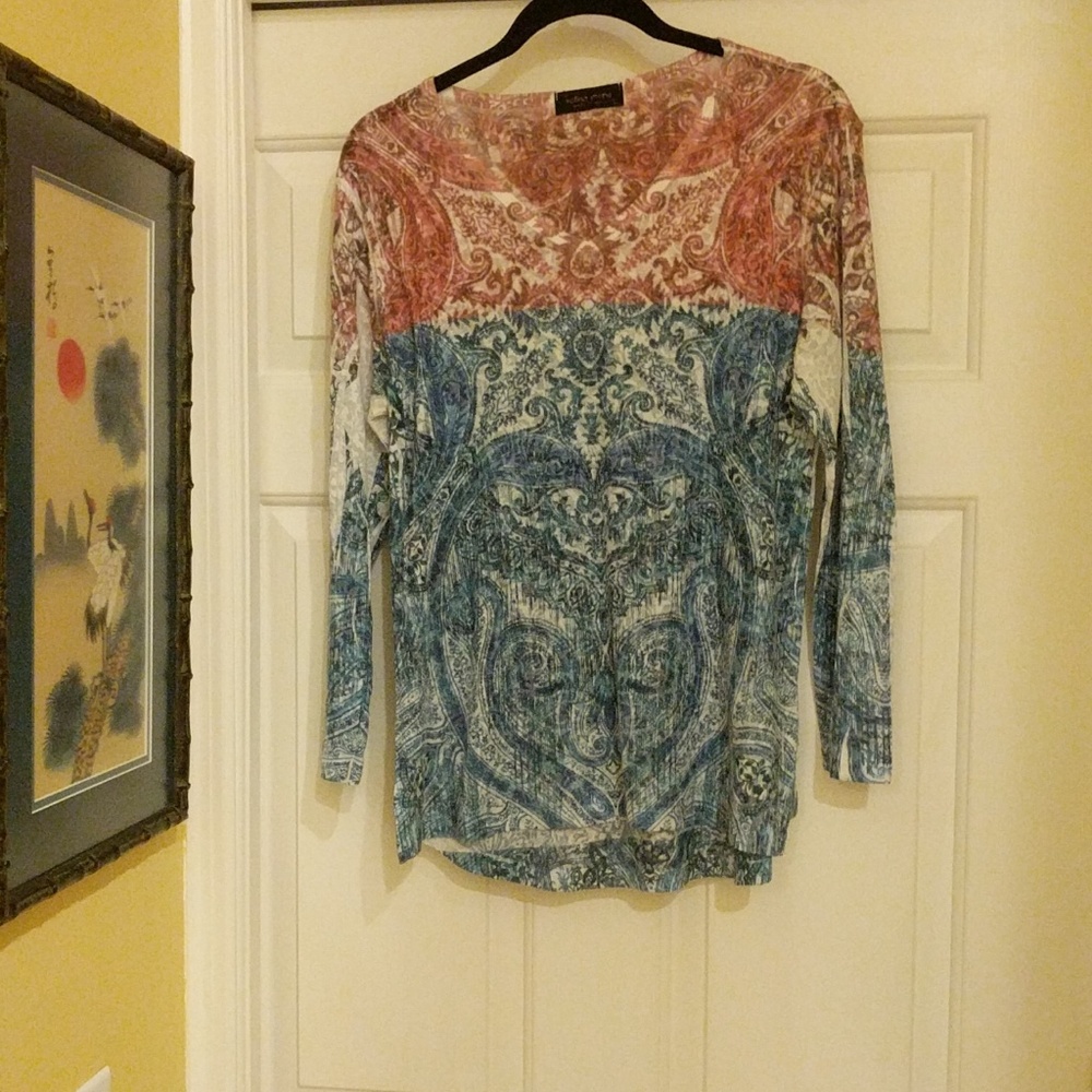 Beautiful top.